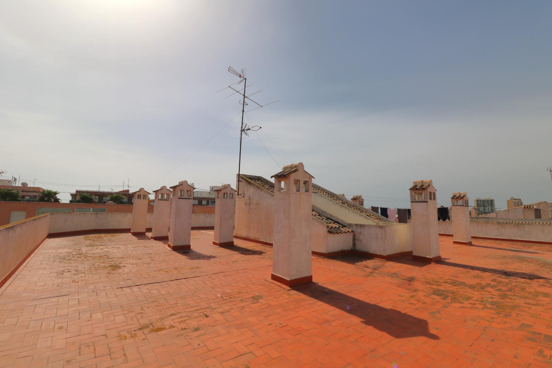 Kitchen in apartment for sale in Torrevieja