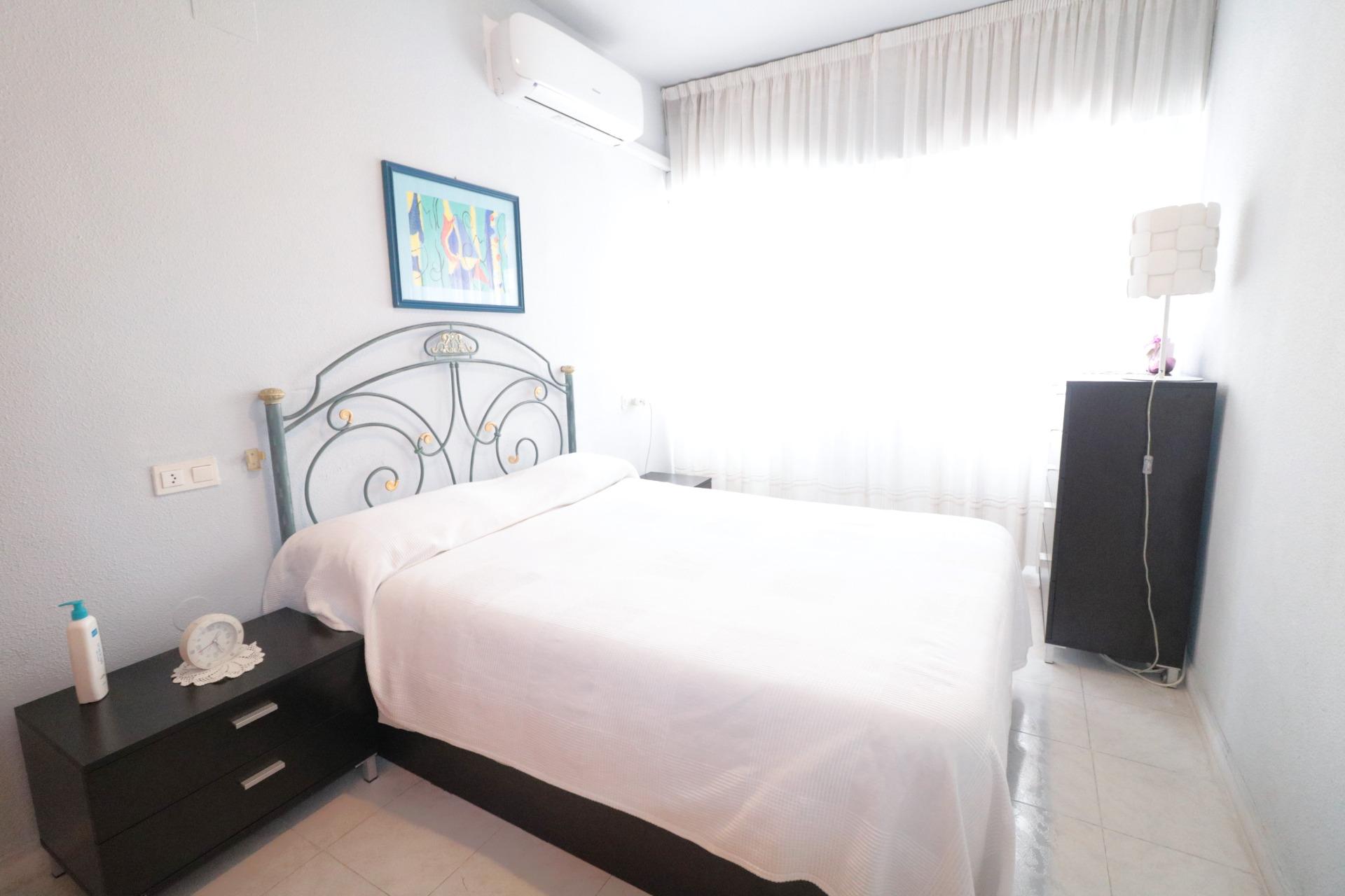 Terrace in apartment for sale in Torrevieja