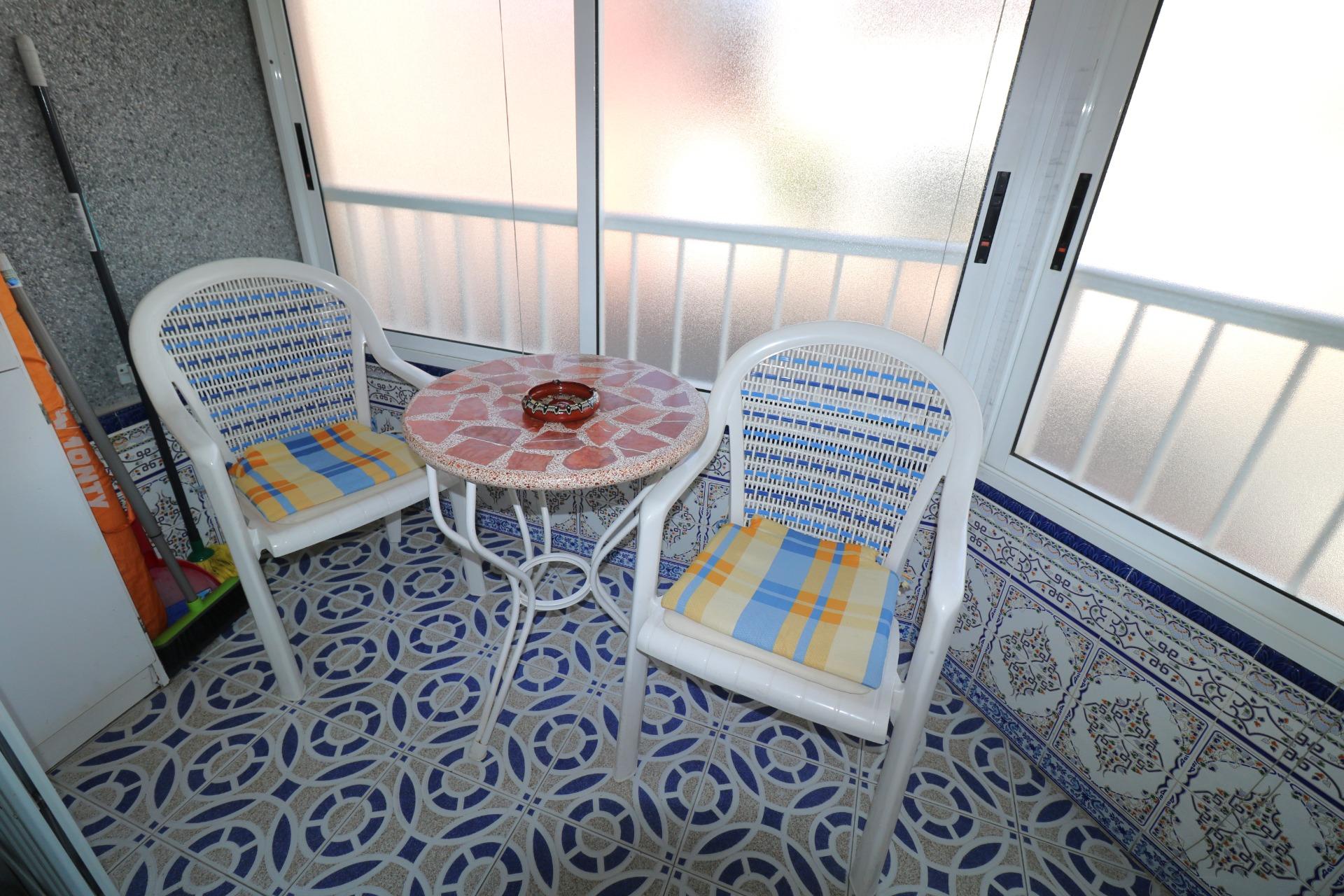 Bedroom in apartment for sale in Torrevieja
