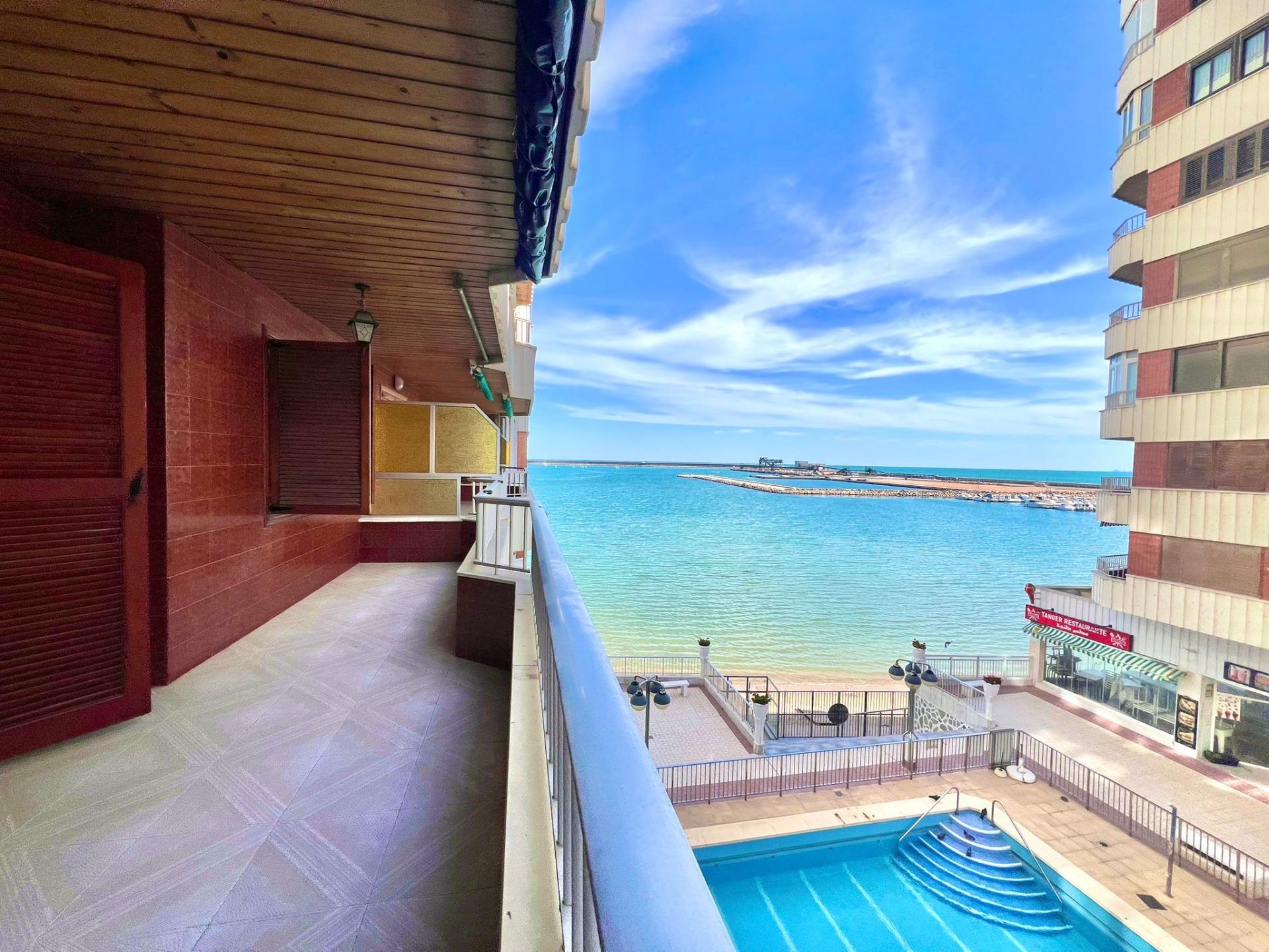 Bathroom in apartment for sale in Torrevieja