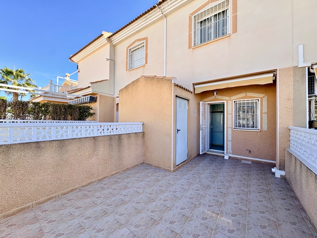 Bathroom in terraced for sale in Rojales