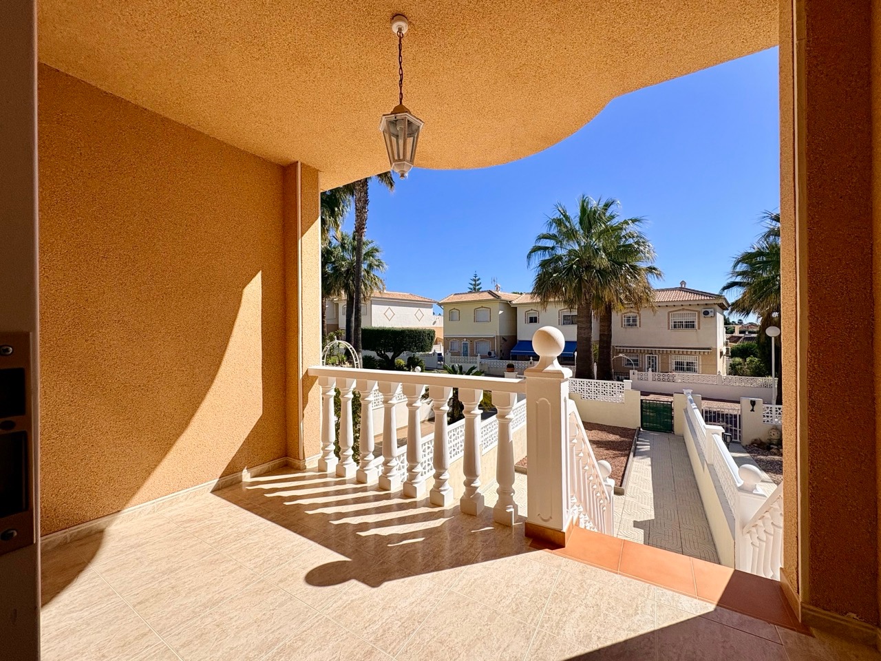 Dining area in terraced for sale in Rojales