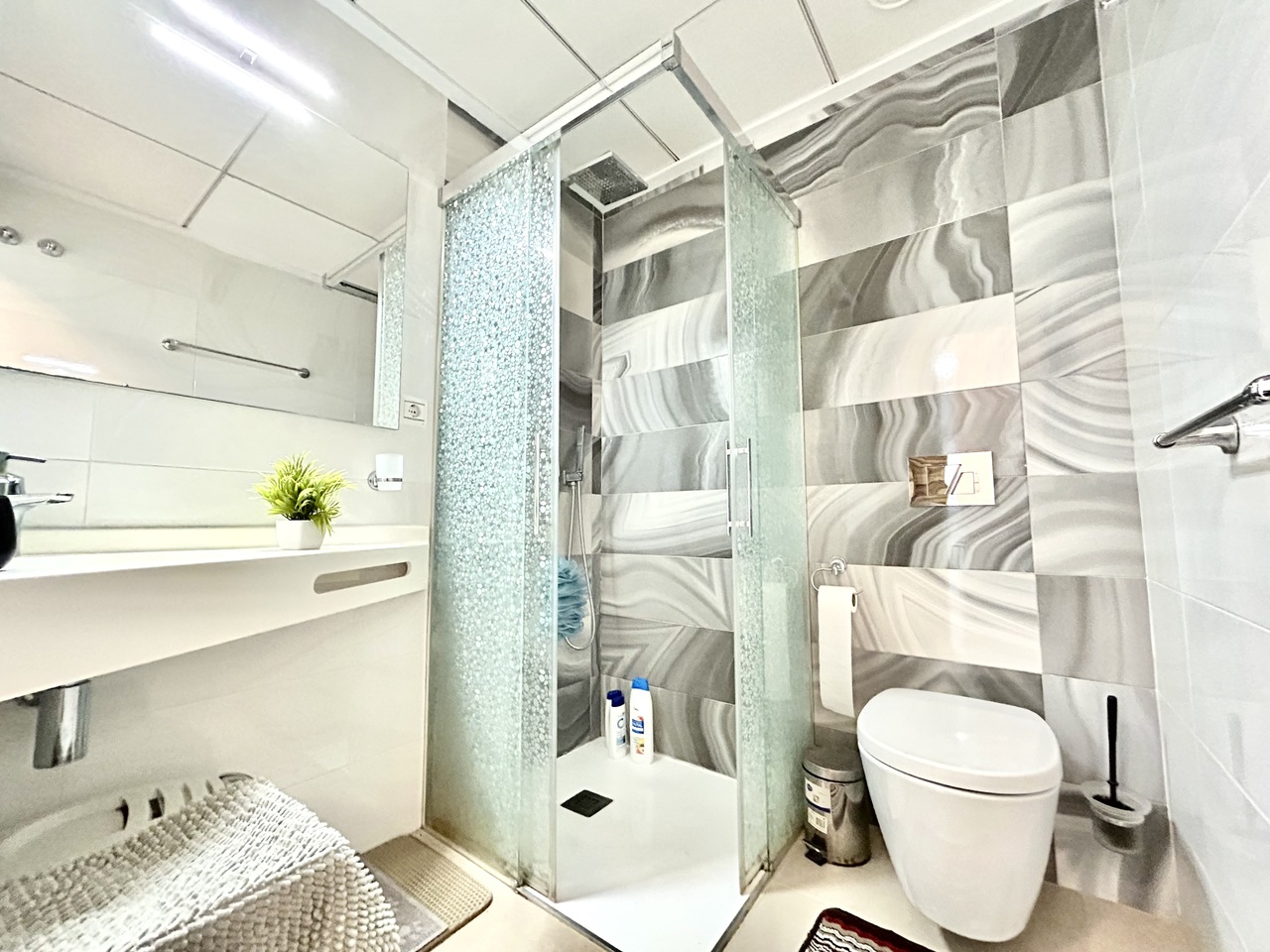 Bathroom in terraced for sale in Los Dolses