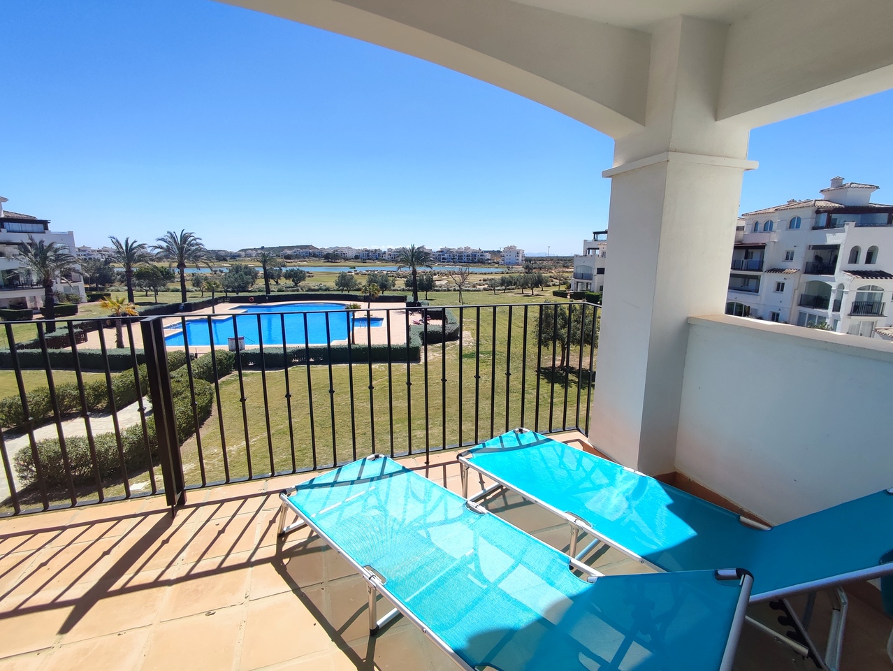 Garden in apartment for sale in Hacienda Riquelme Golf Resort