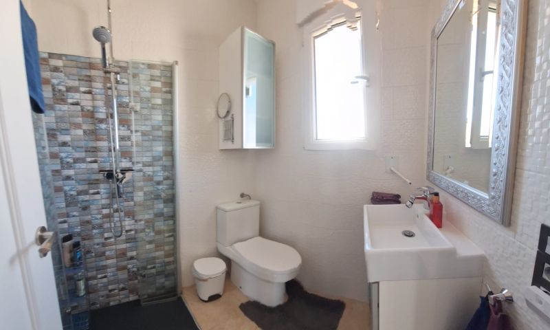 Garden in villa for sale in Orihuela Costa