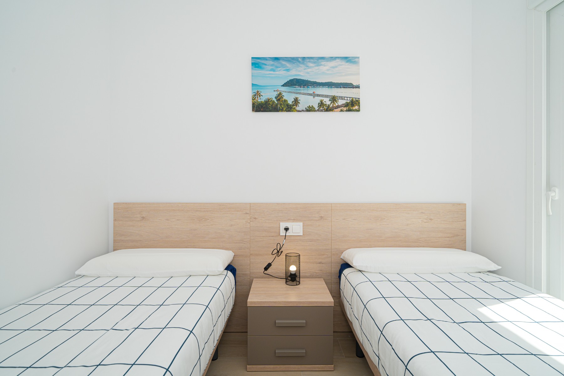Master bedroom in villa for sale in Avileses