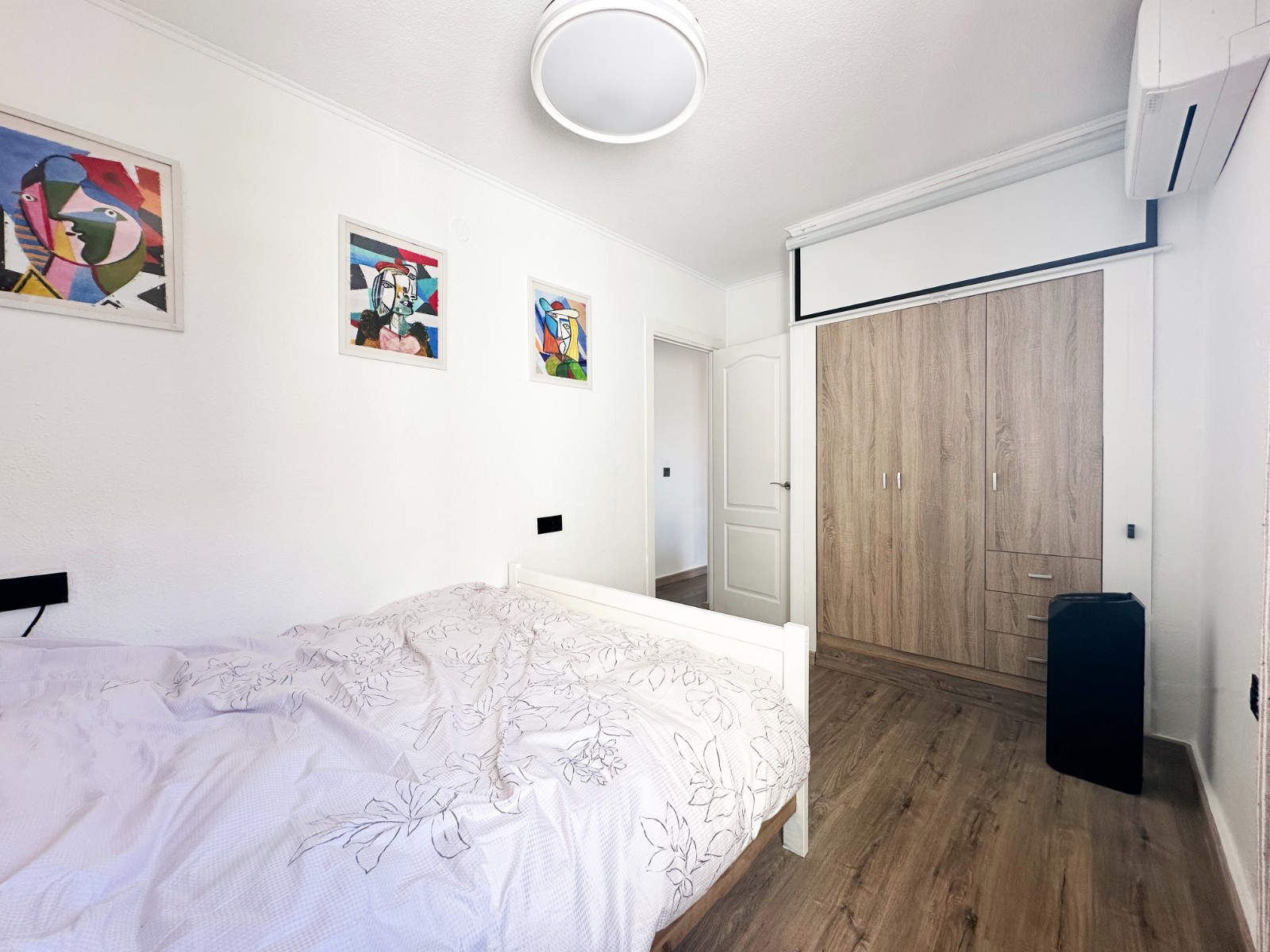 Master bedroom in bungalow for sale in Orihuela Costa