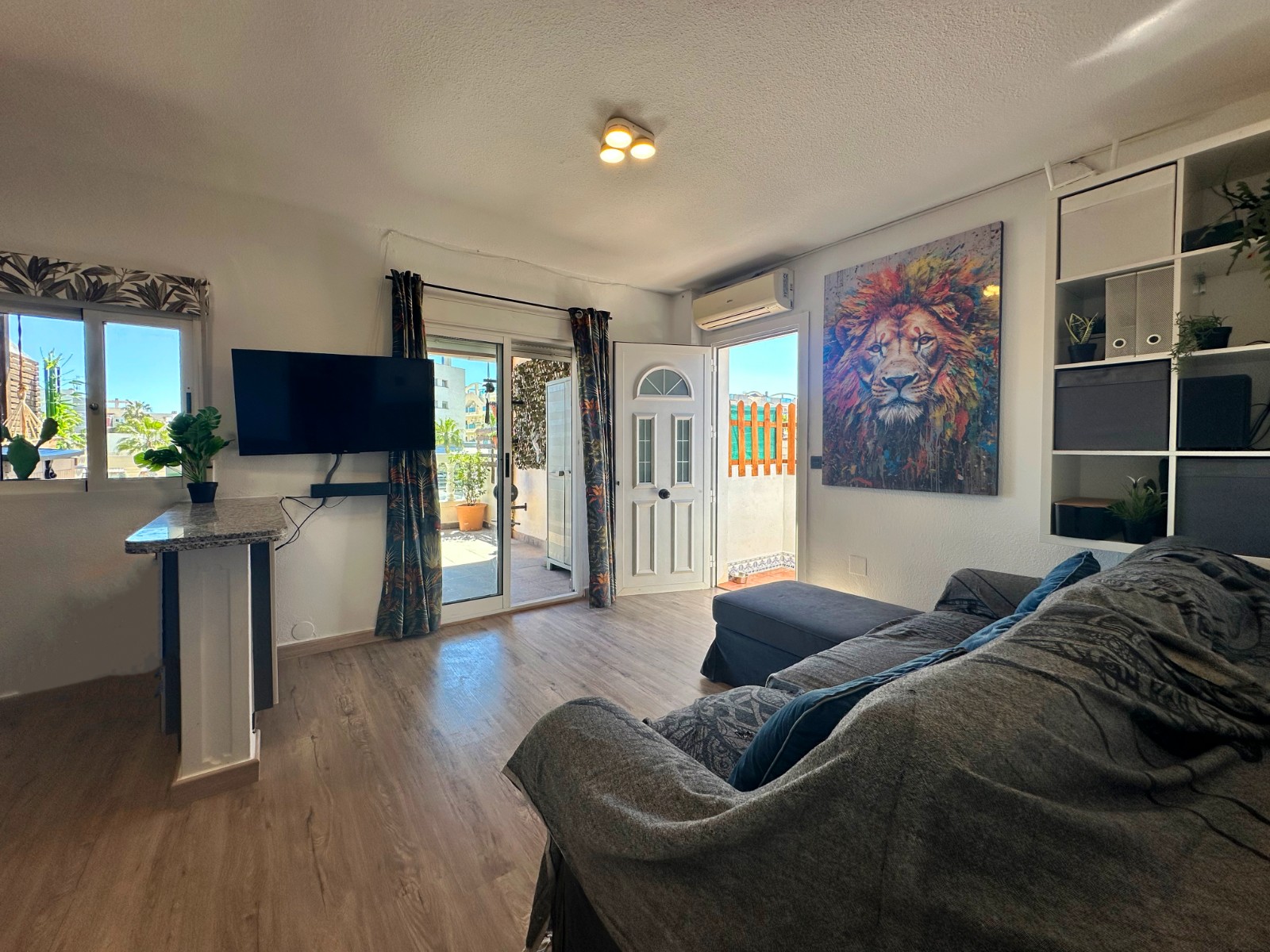 Exterior view in bungalow for sale in Orihuela Costa