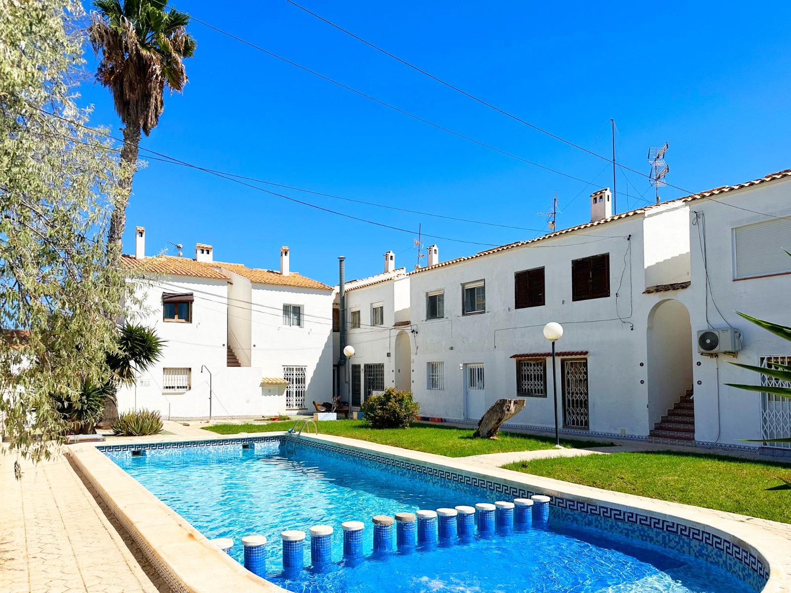Bedroom in bungalow for sale in Orihuela Costa