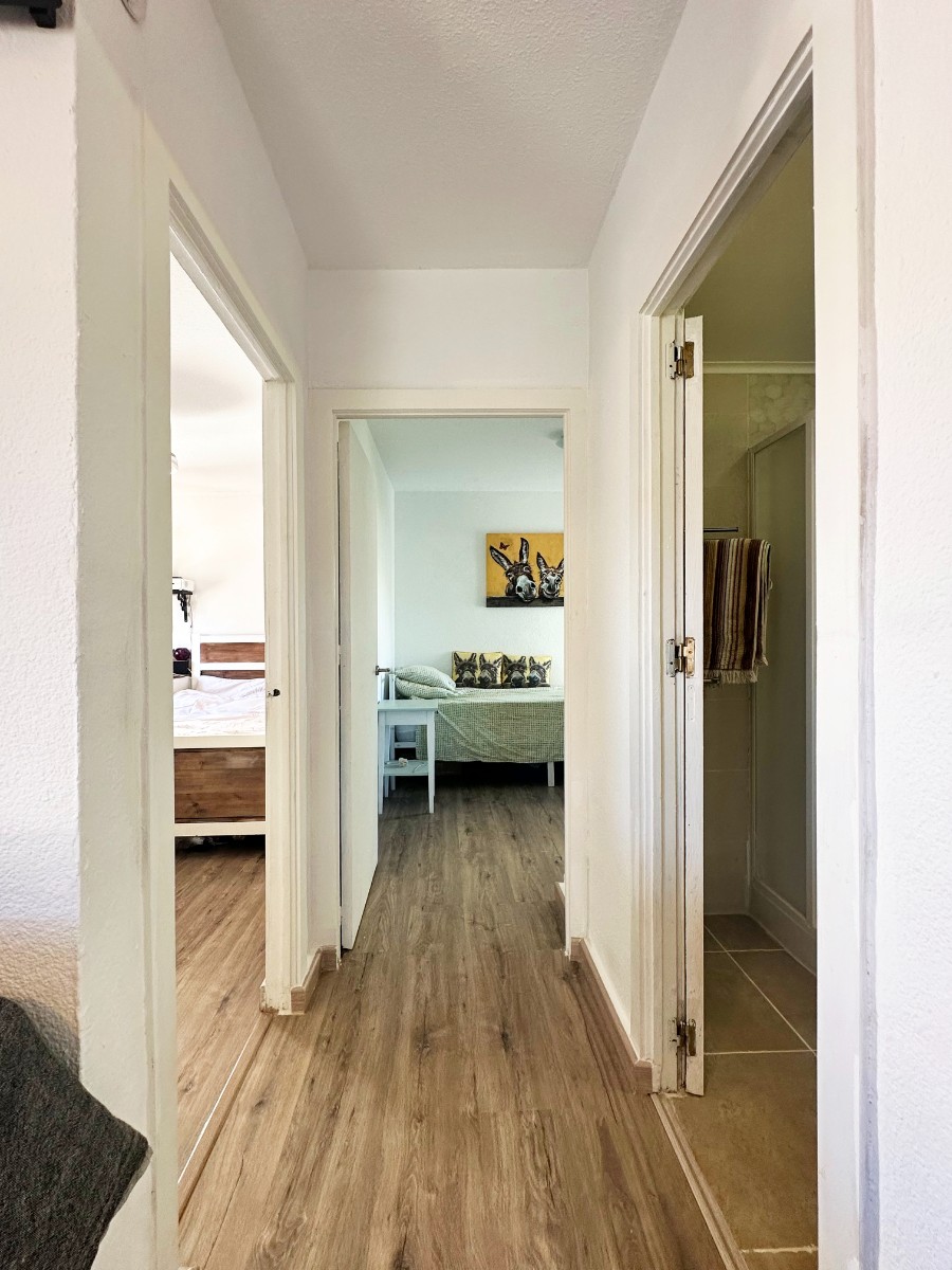 Bedroom in bungalow for sale in Orihuela Costa