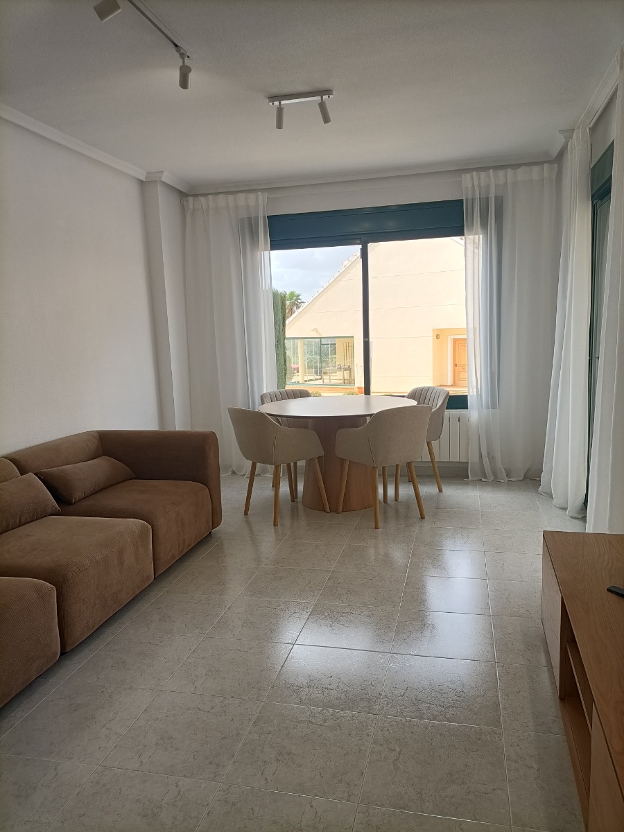 Garden in apartment for sale in Orihuela Costa