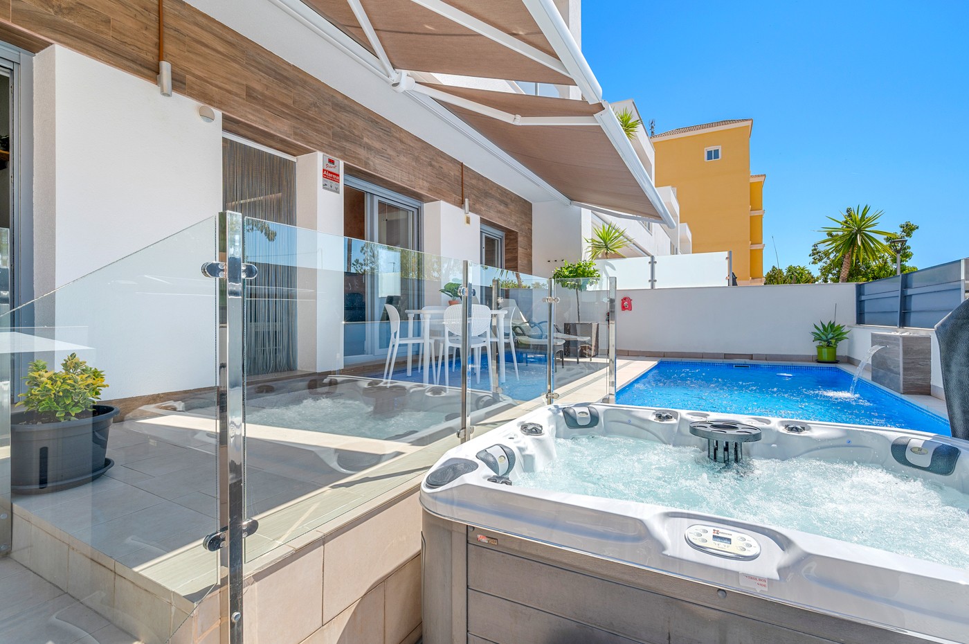 SĂ€llsynt Lyx Townhouse i Formentera del Segura â Första GĂ„ngen PĂ„ Marknaden