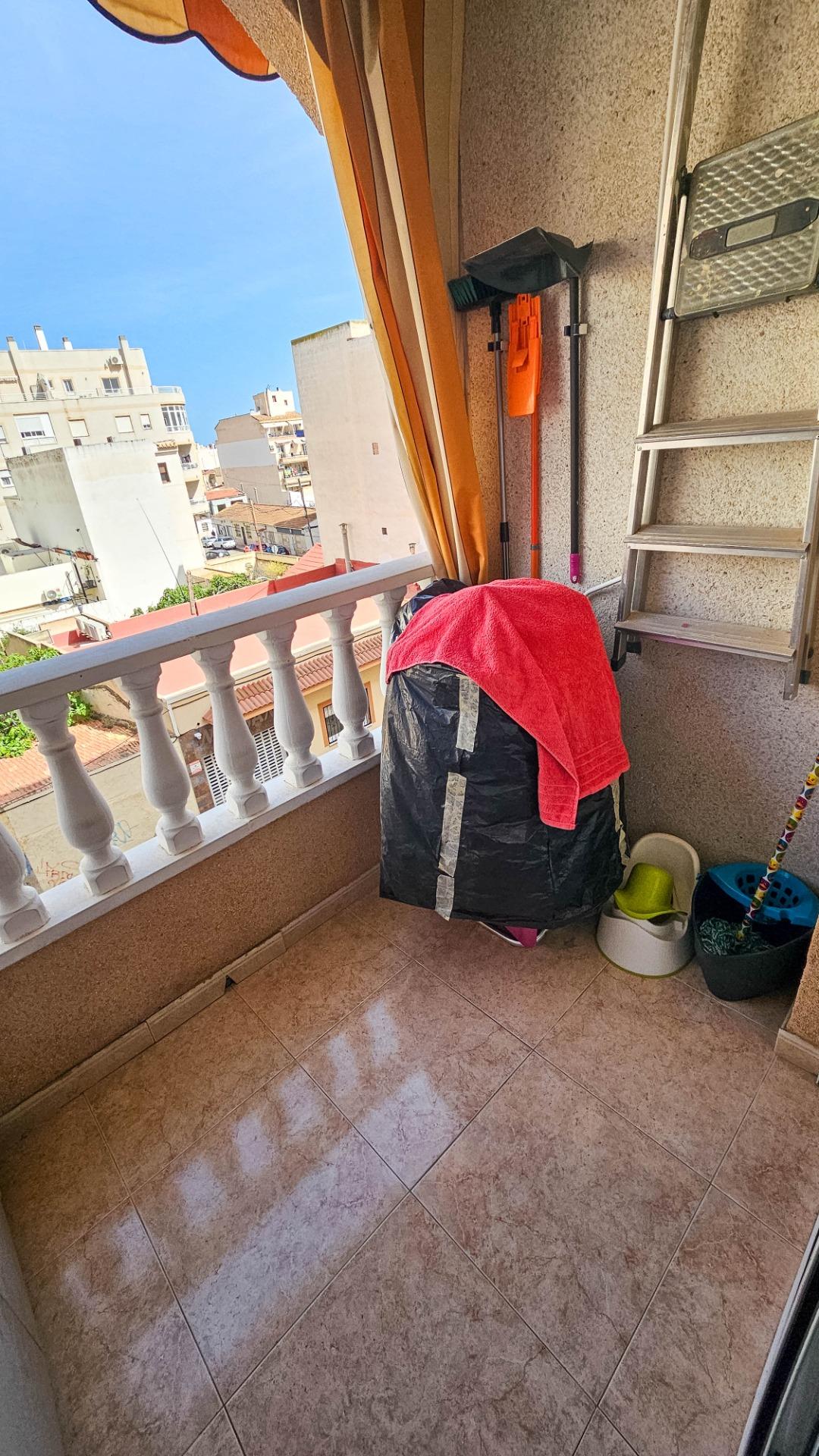 Master bedroom in apartment for sale in Torrevieja