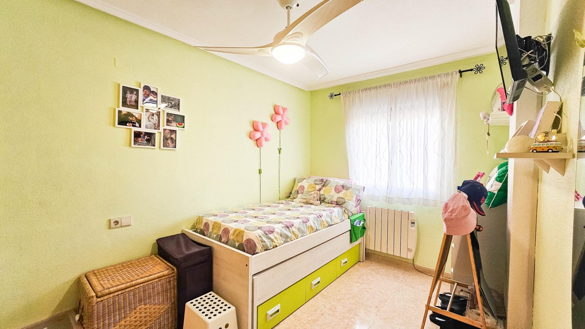 Terrace in apartment for sale in Torrevieja