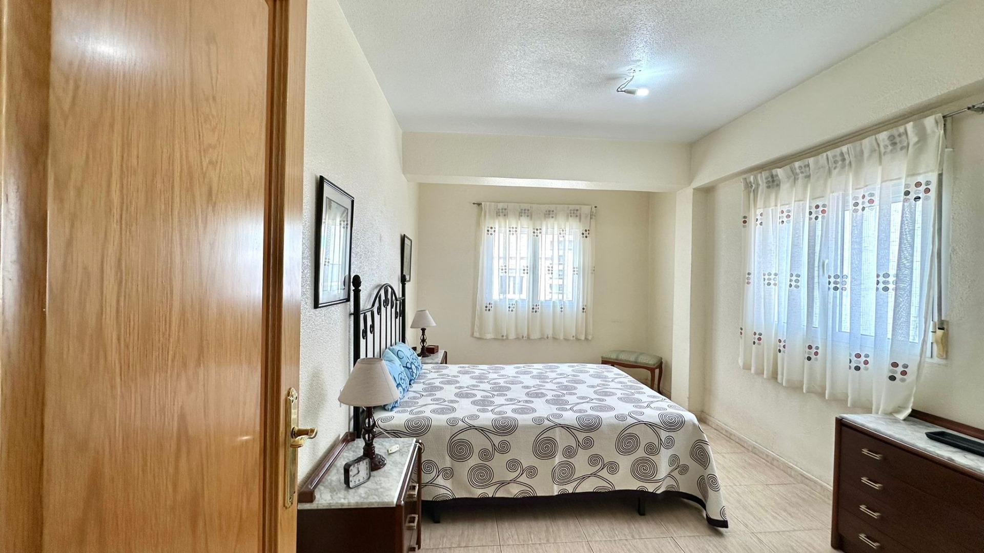 Terrace in apartment for sale in Torrevieja