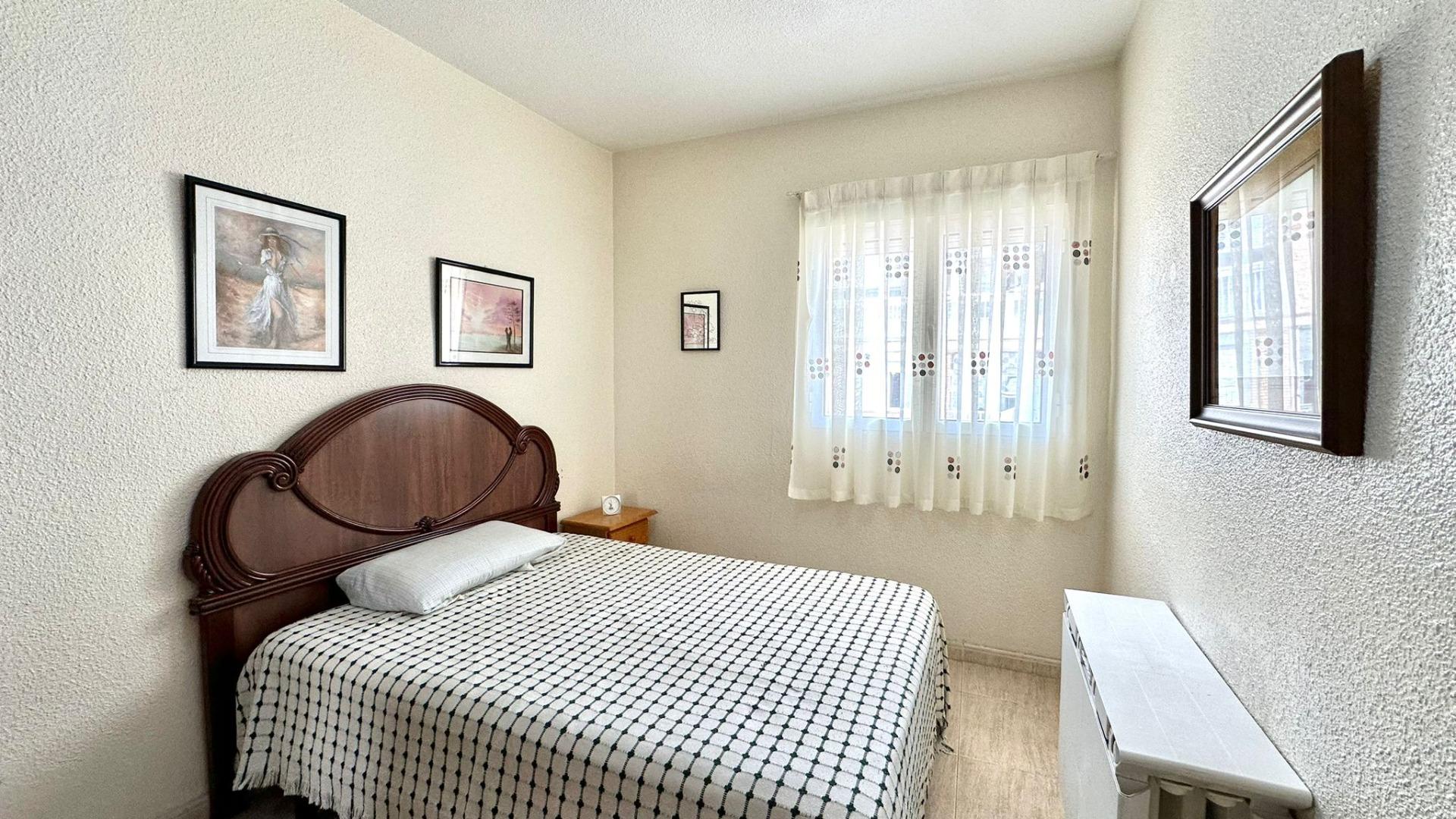 Living room in apartment for sale in Torrevieja