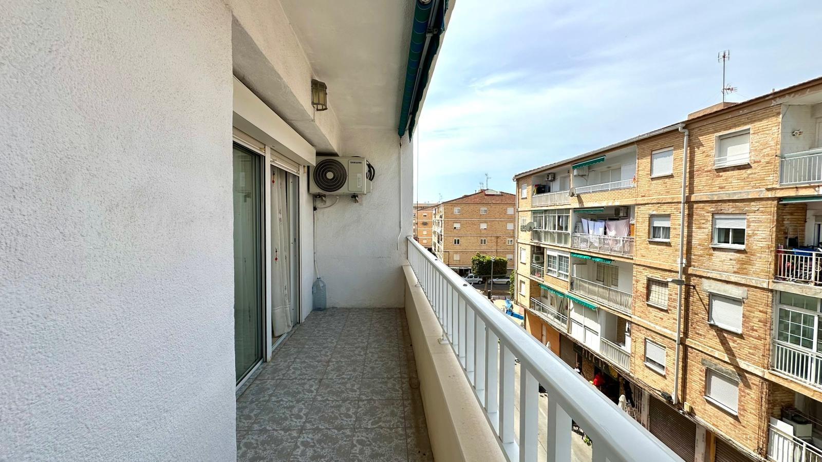 Dining area in apartment for sale in Torrevieja