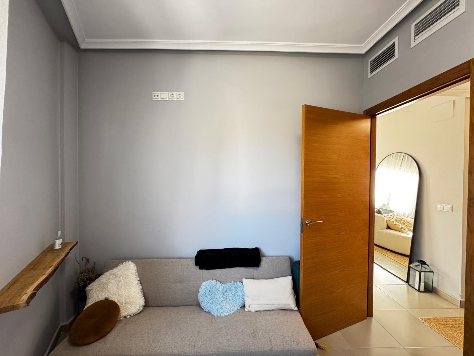 Living room in apartment for sale in Torrevieja