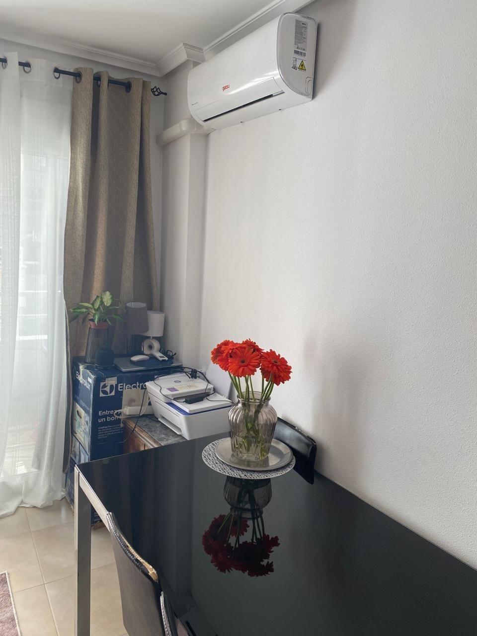 Terrace in apartment for sale in Torrevieja