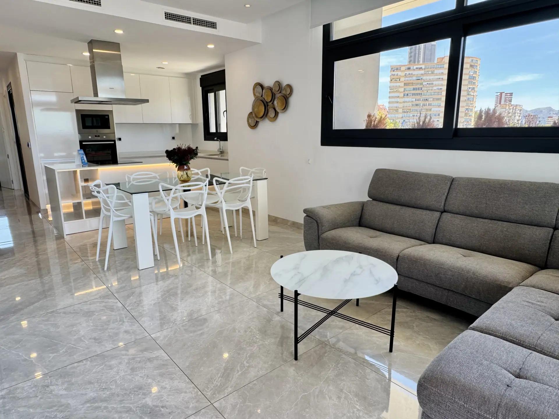 Kitchen in apartment for sale in Benidorm