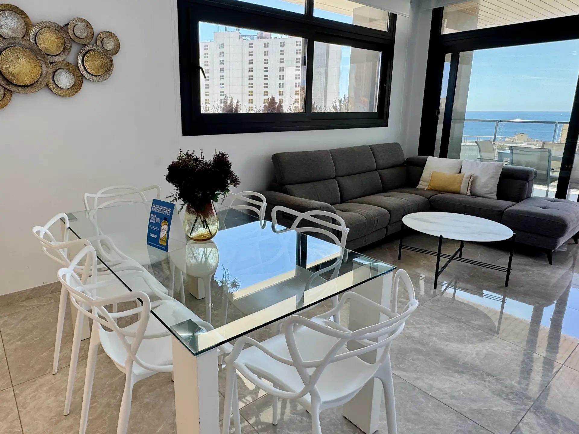 Terrace in apartment for sale in Benidorm