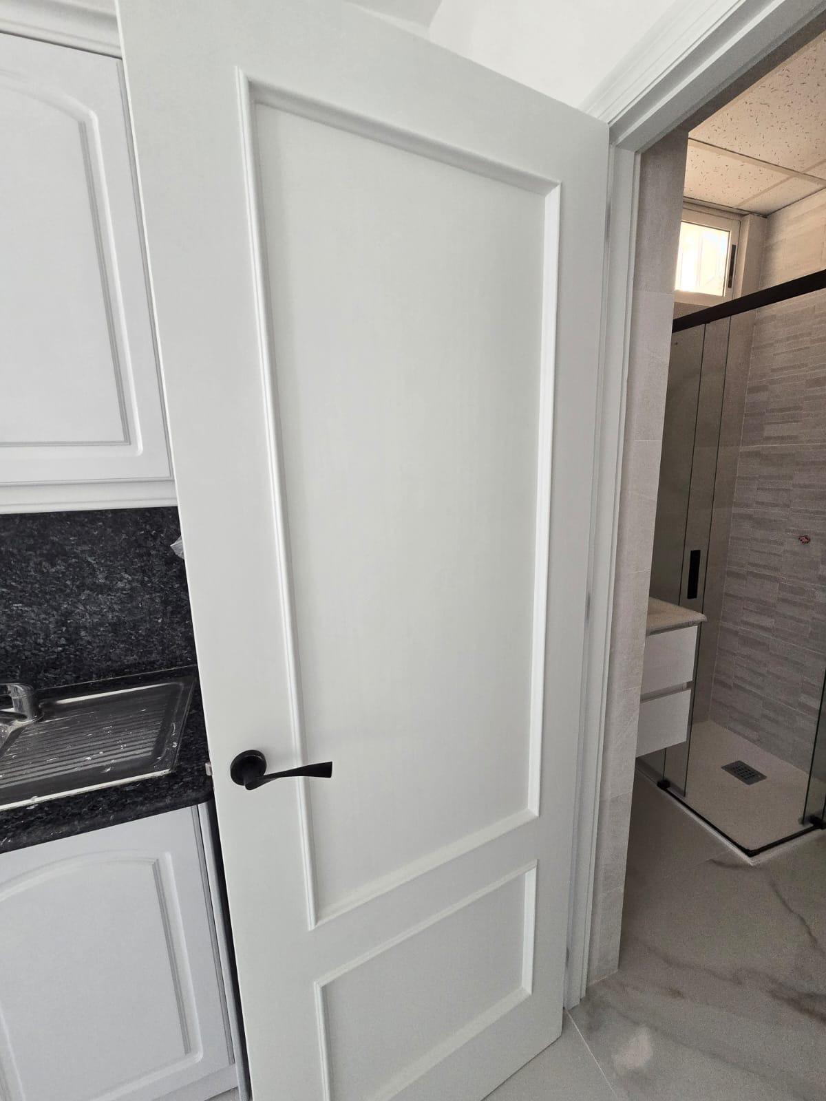 Master bedroom in duplex for sale in Torrevieja