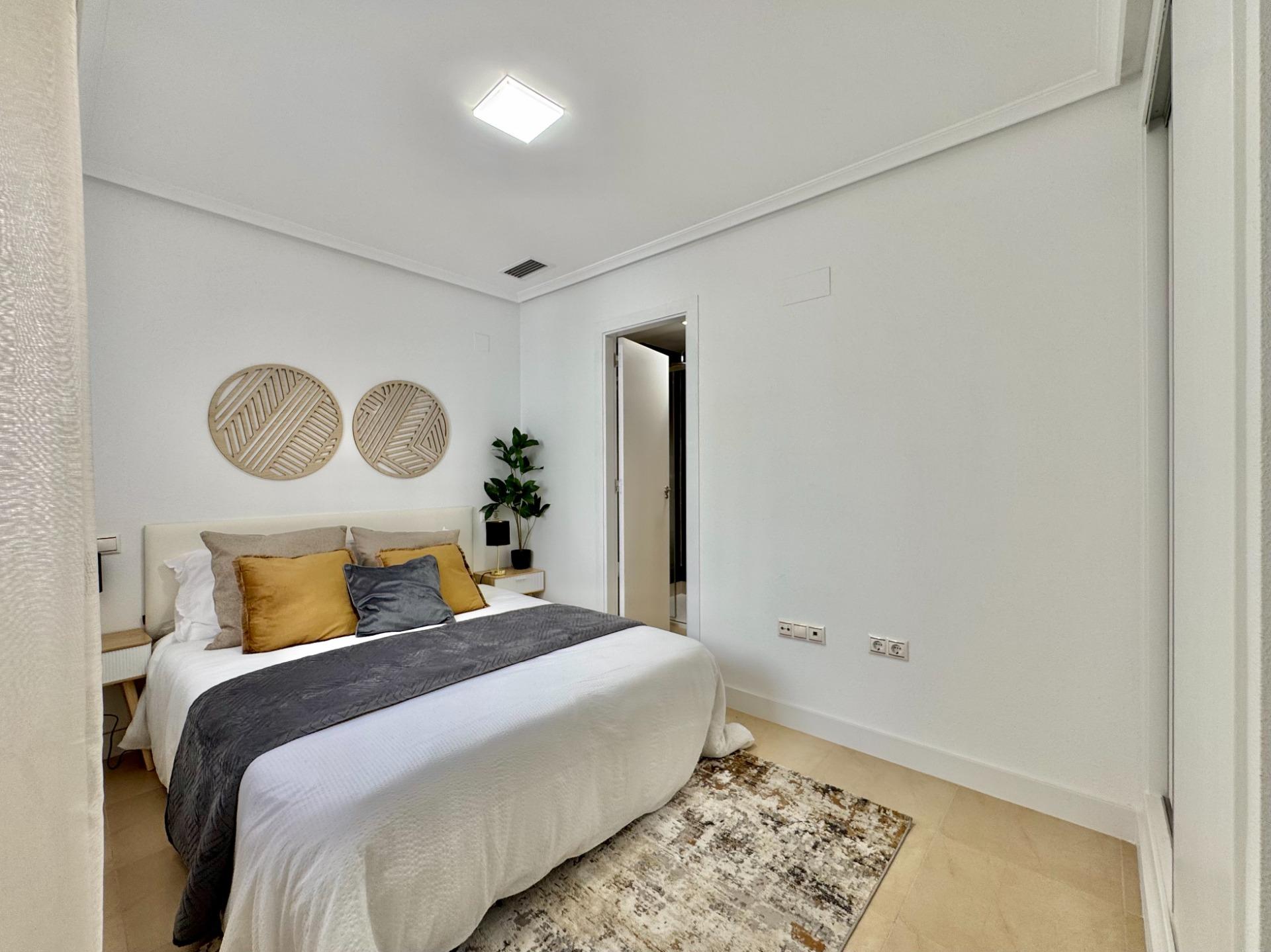 Bathroom in apartment for sale in Torrevieja