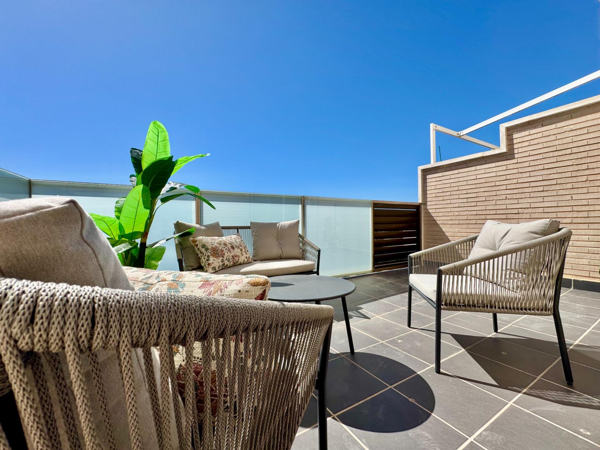 Master bedroom in apartment for sale in Torrevieja