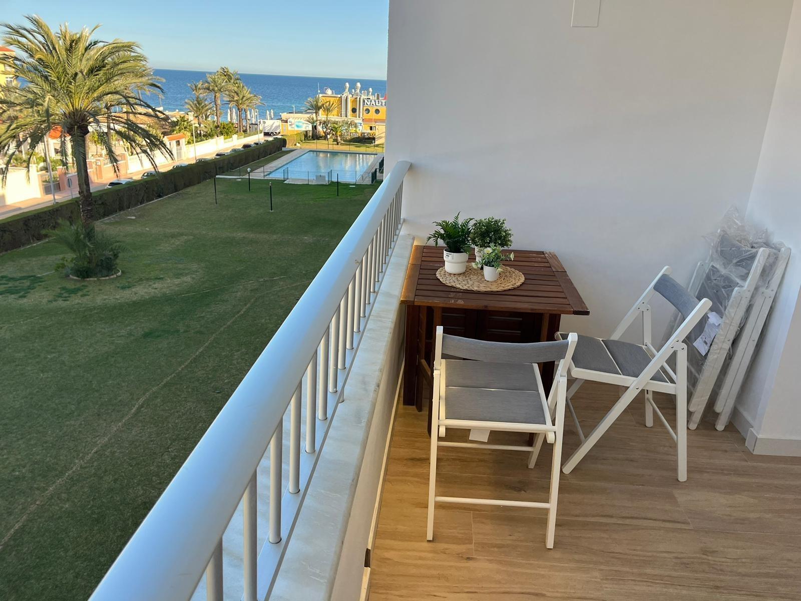 Master bedroom in apartment for sale in Torrevieja