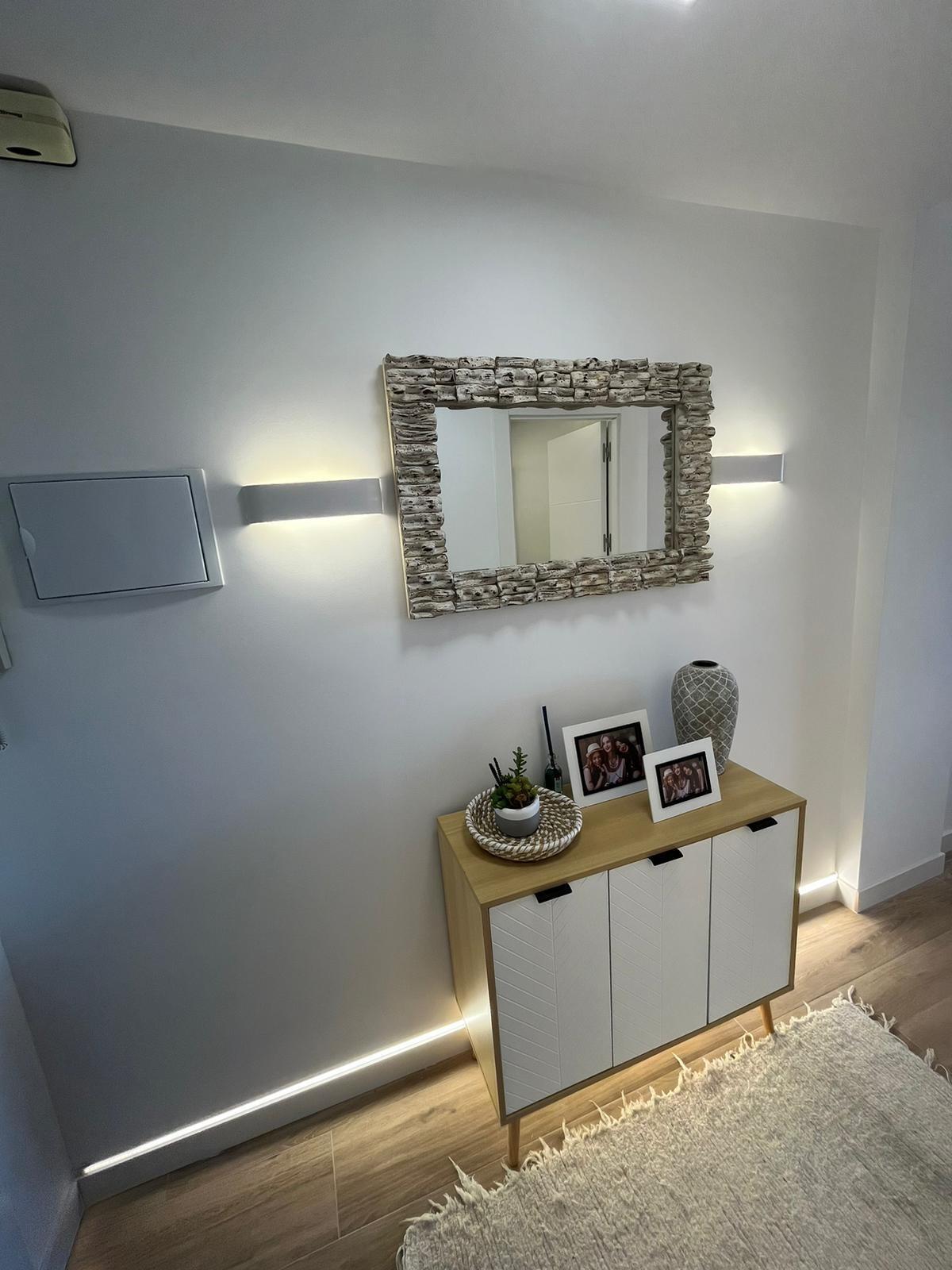 Bedroom in apartment for sale in Torrevieja