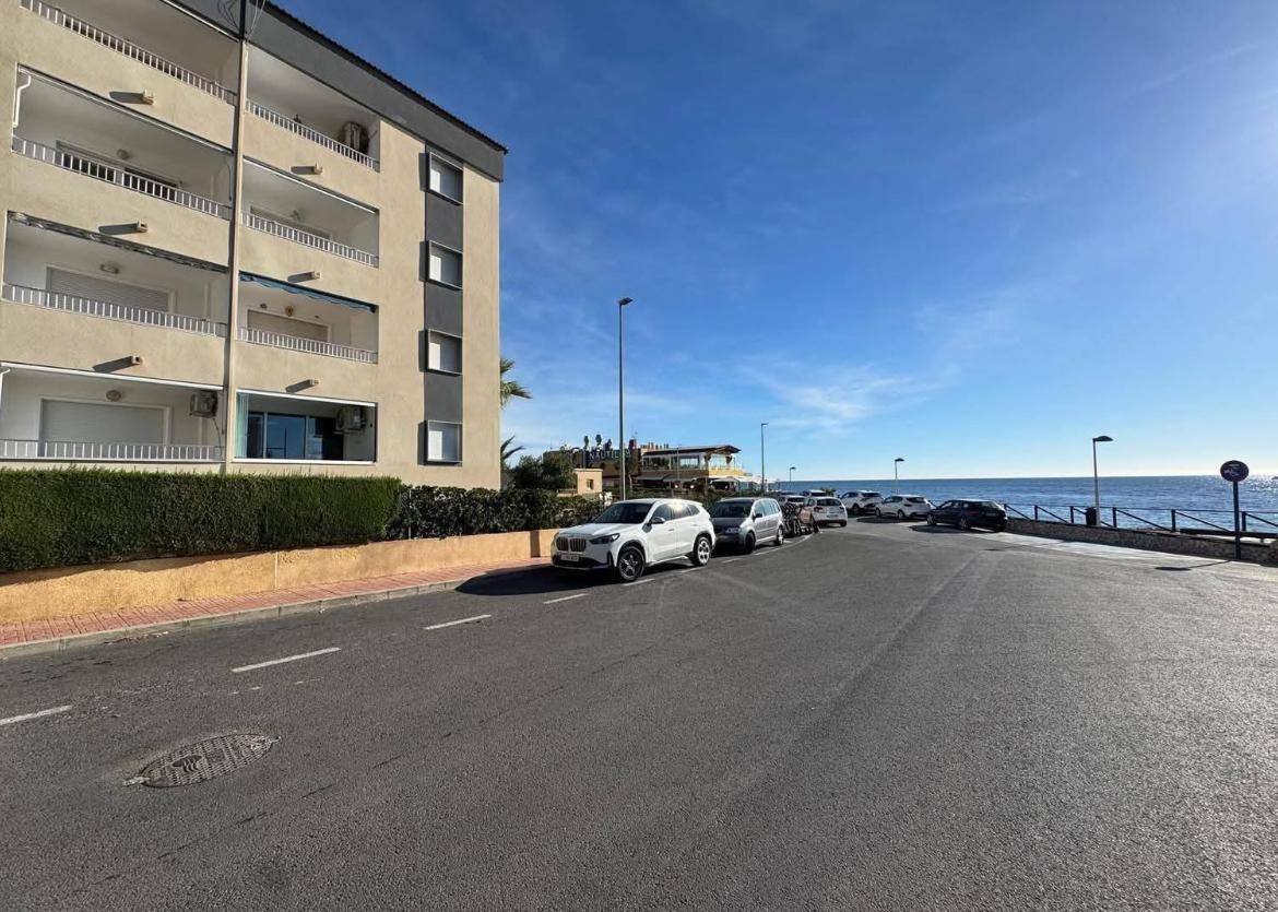 Bathroom in apartment for sale in Torrevieja