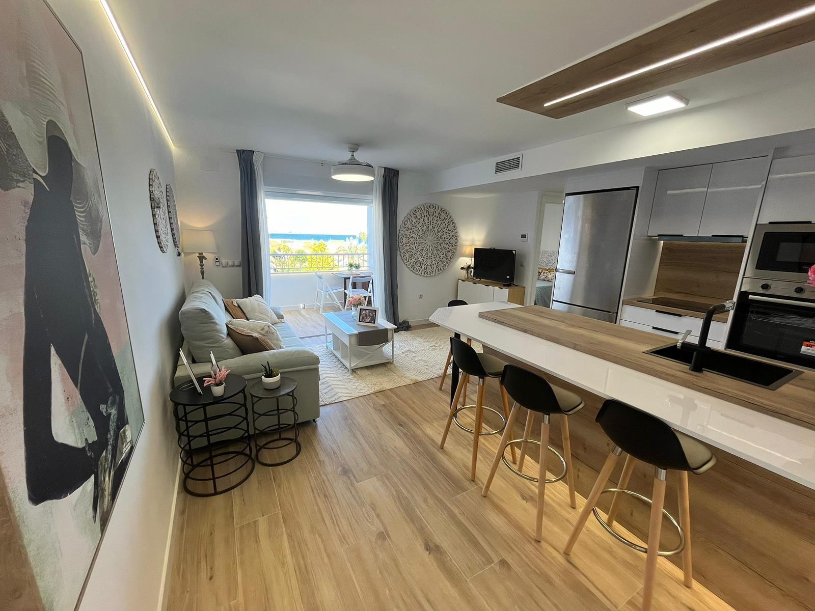 Terrace in apartment for sale in Torrevieja