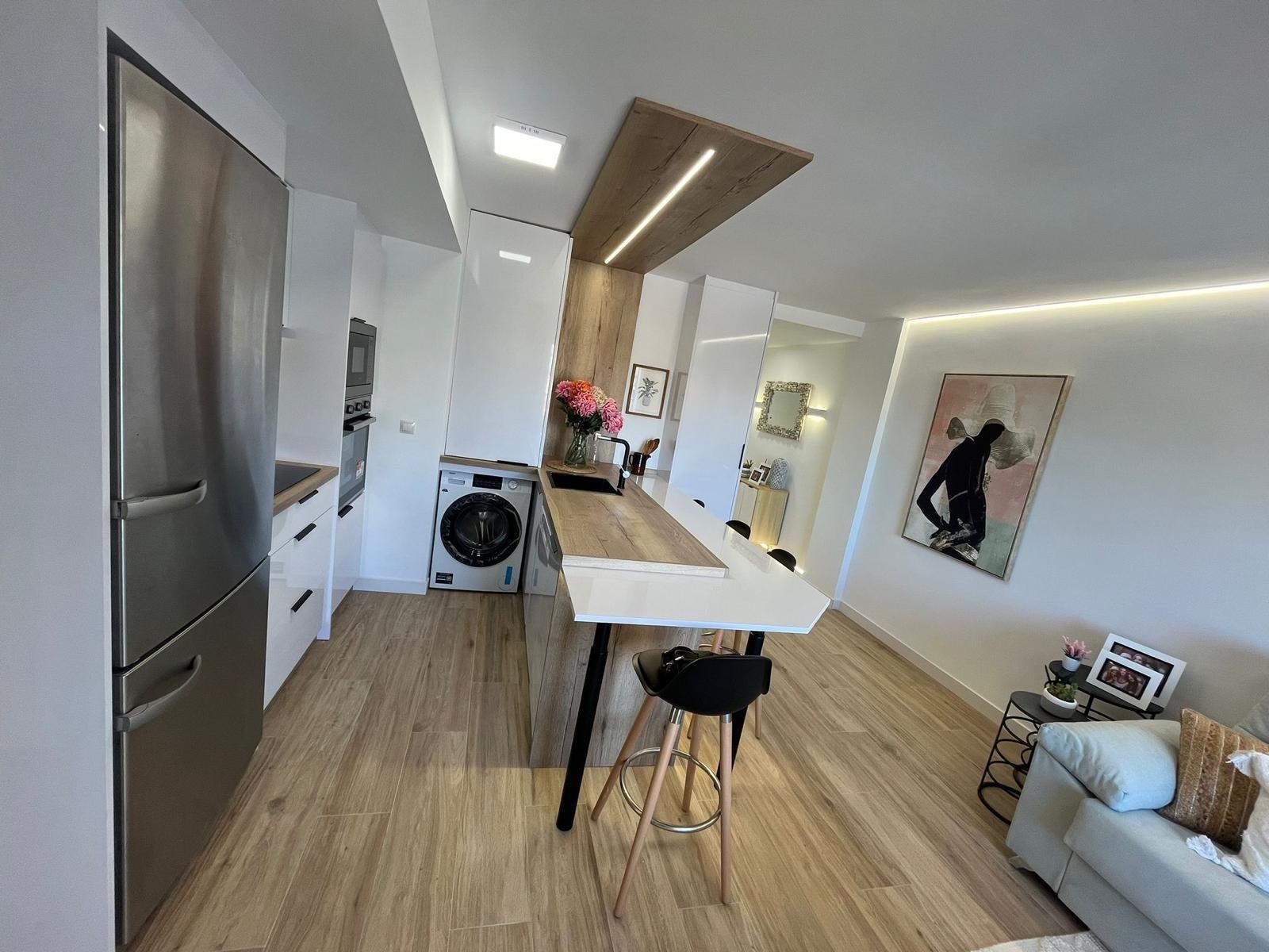 Dining area in apartment for sale in Torrevieja
