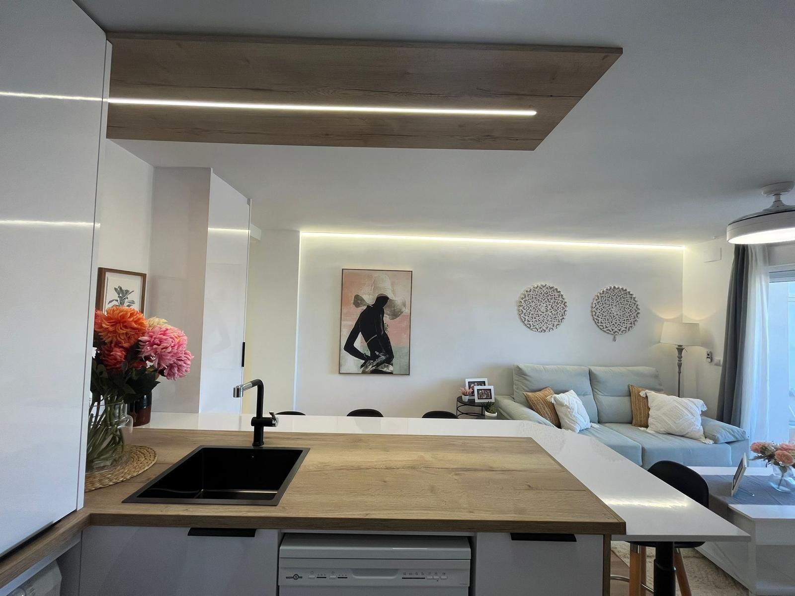 Bedroom in apartment for sale in Torrevieja
