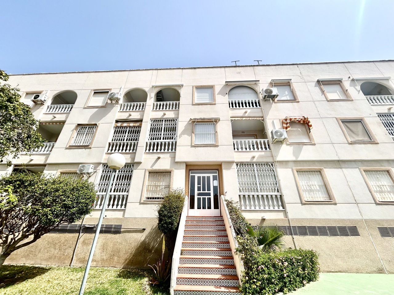 Dining area in apartment for sale in Torrevieja