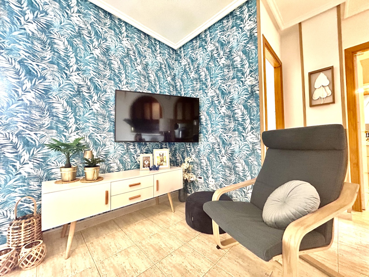 Bedroom in apartment for sale in Torrevieja