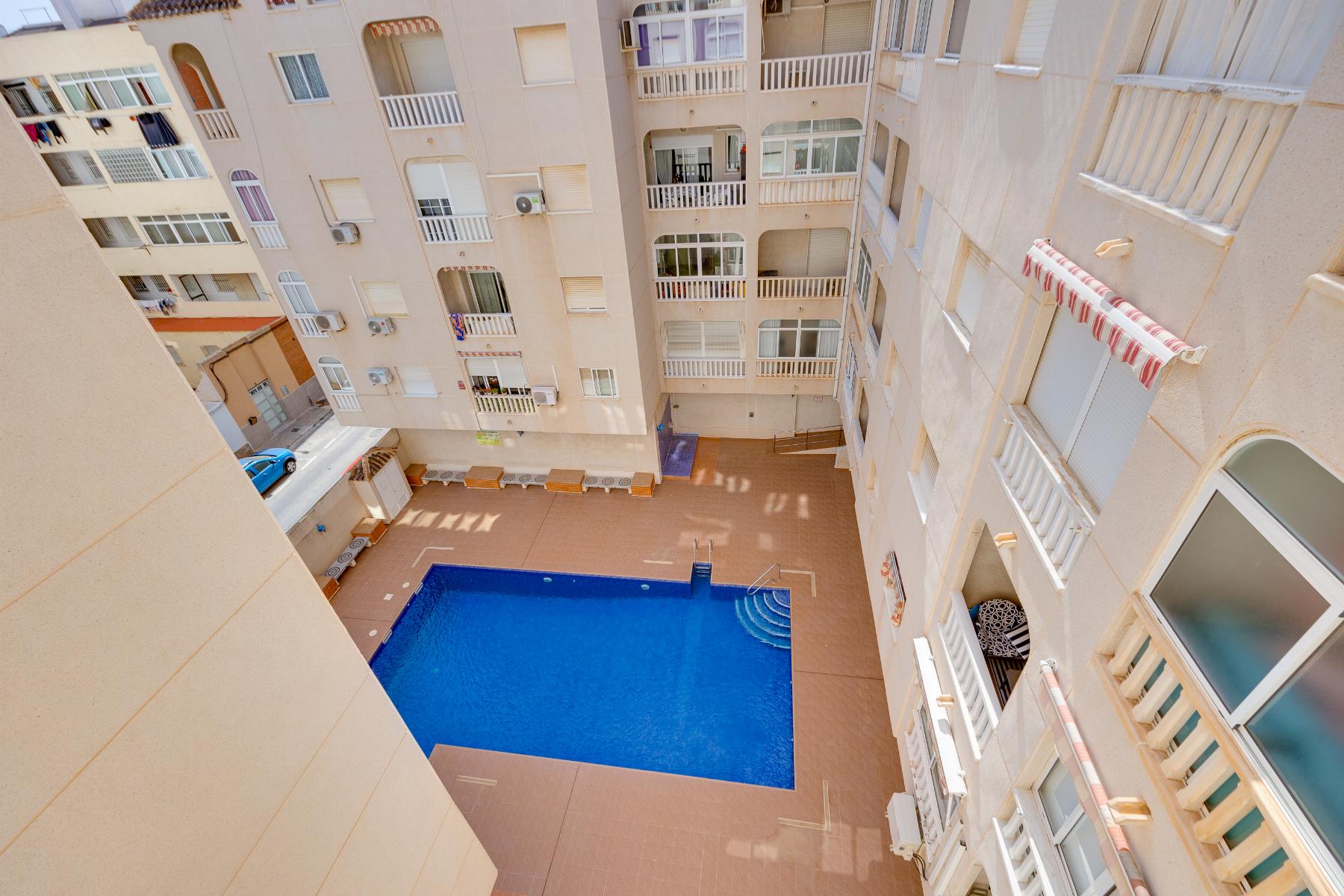 Dining area in apartment for sale in Torrevieja