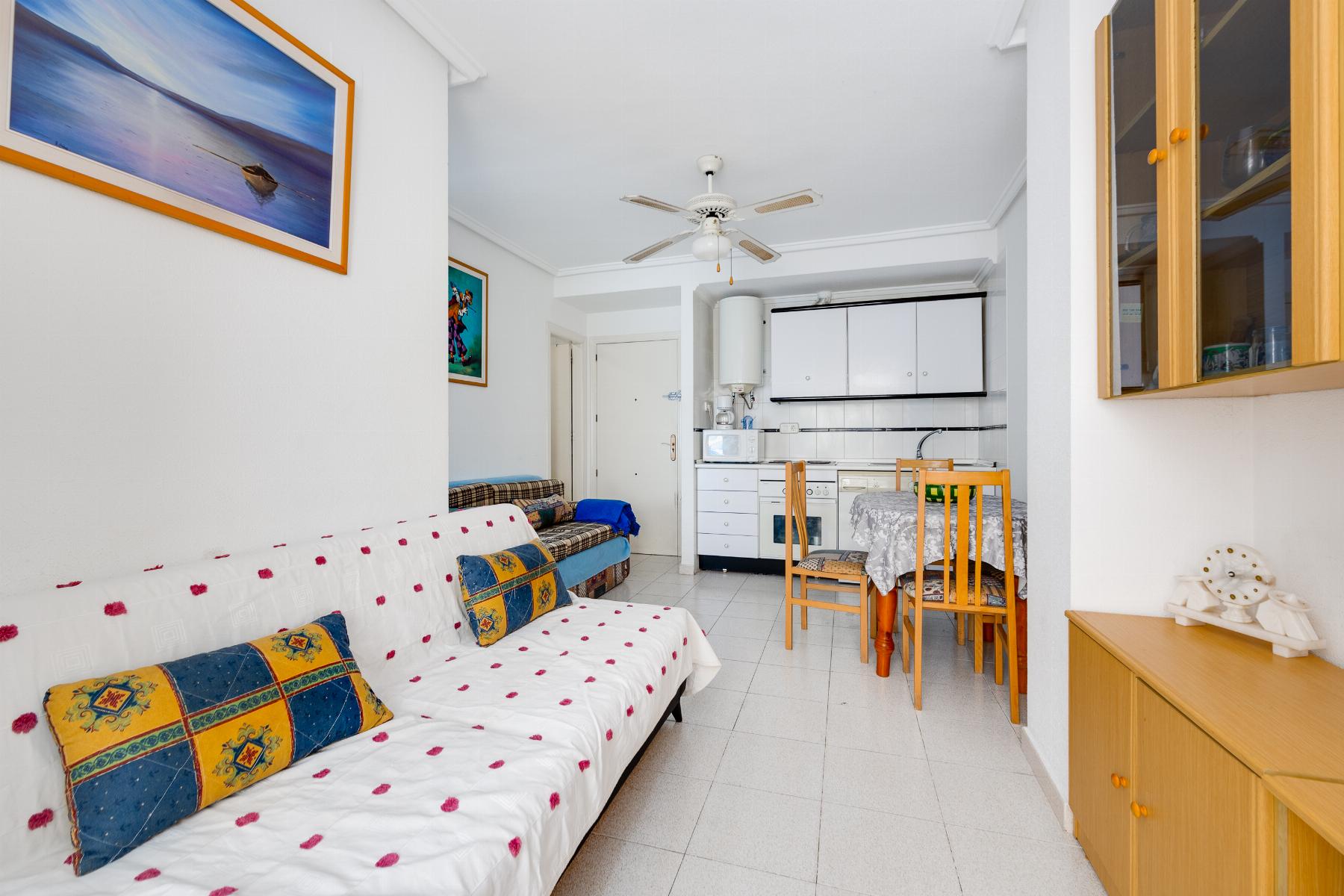Terrace in apartment for sale in Torrevieja