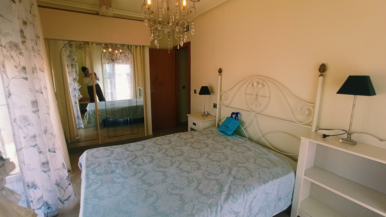 Living room in apartment for sale in Sucina