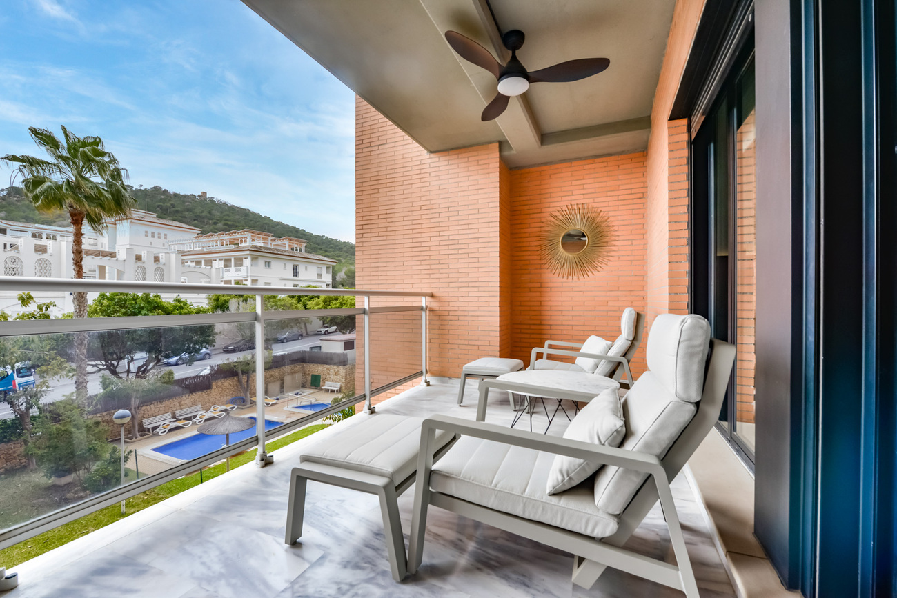 Bathroom in apartment for sale in Villajoyosa