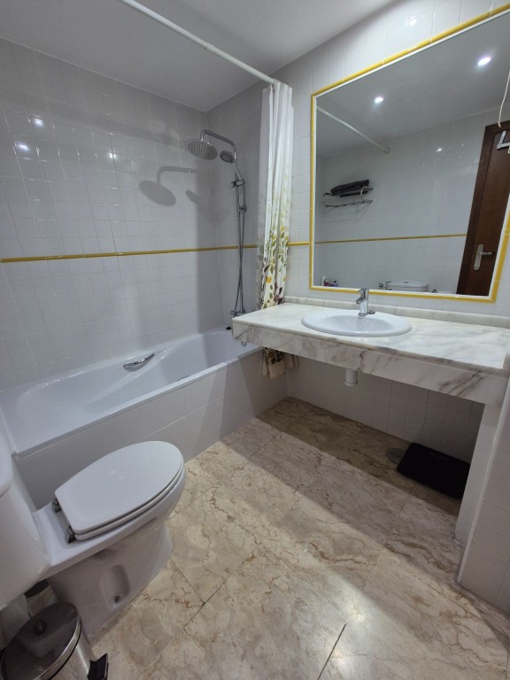 Garden in apartment for sale in Punta Prima
