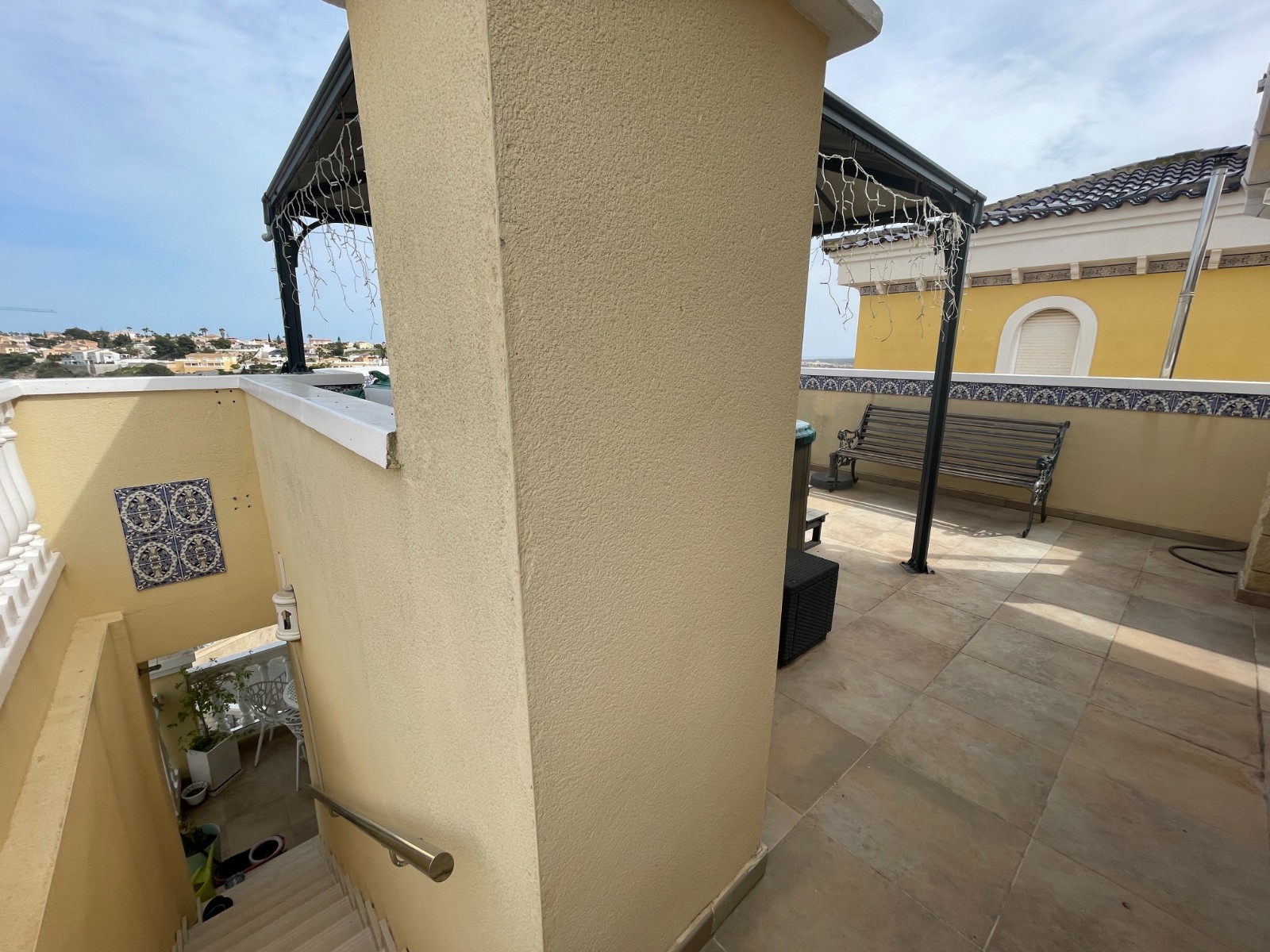Master bedroom in villa for sale in San Fulgencio