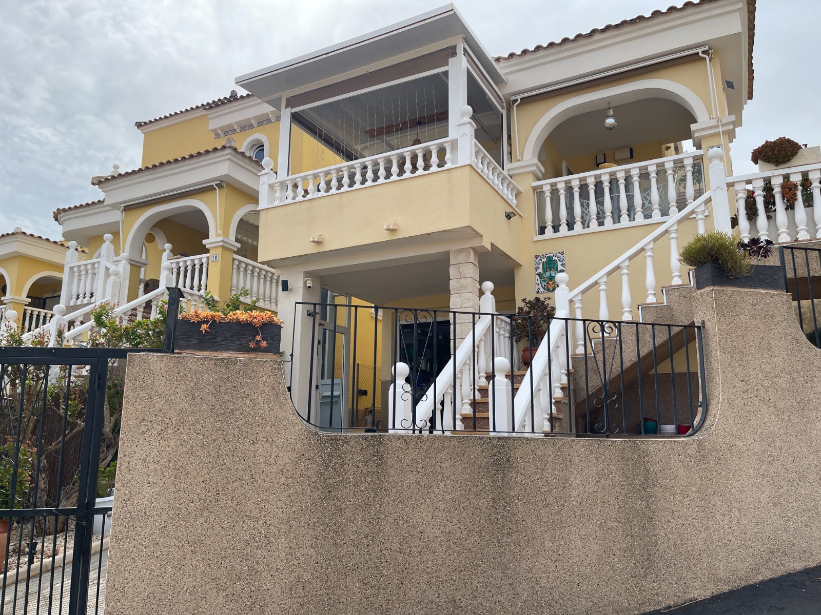 Dining area in villa for sale in San Fulgencio