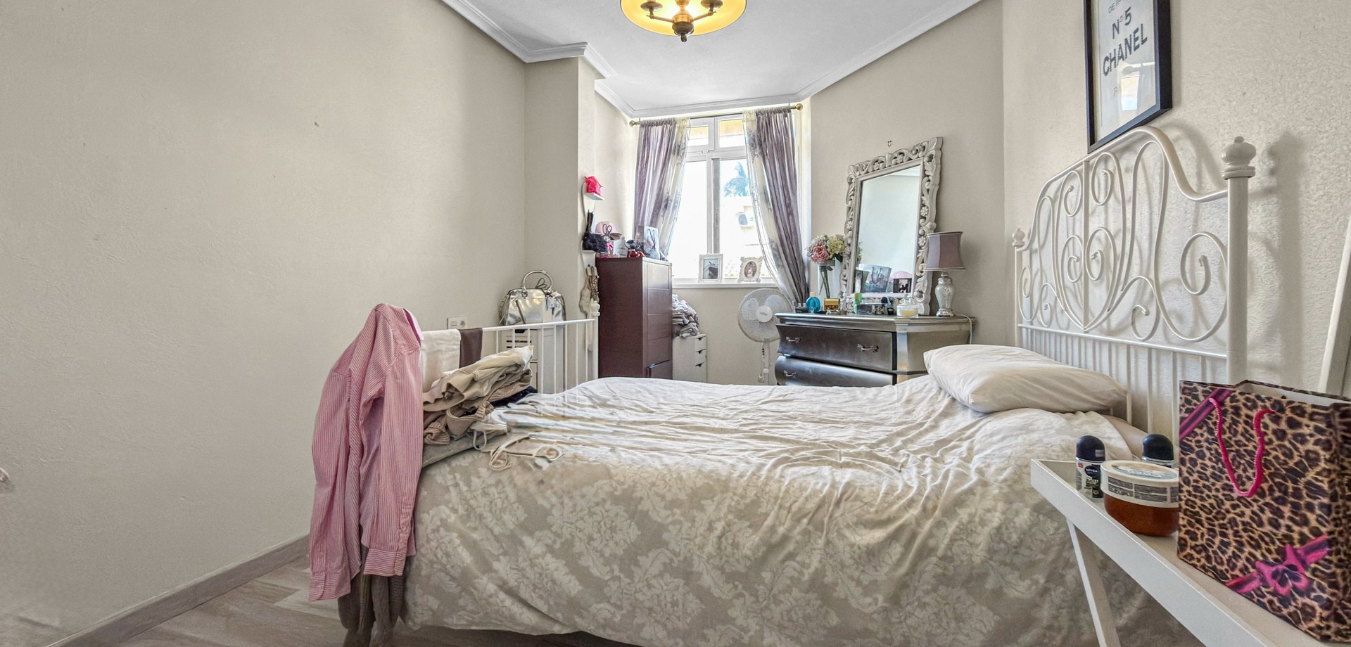 Bedroom in terraced for sale in Orihuela Costa
