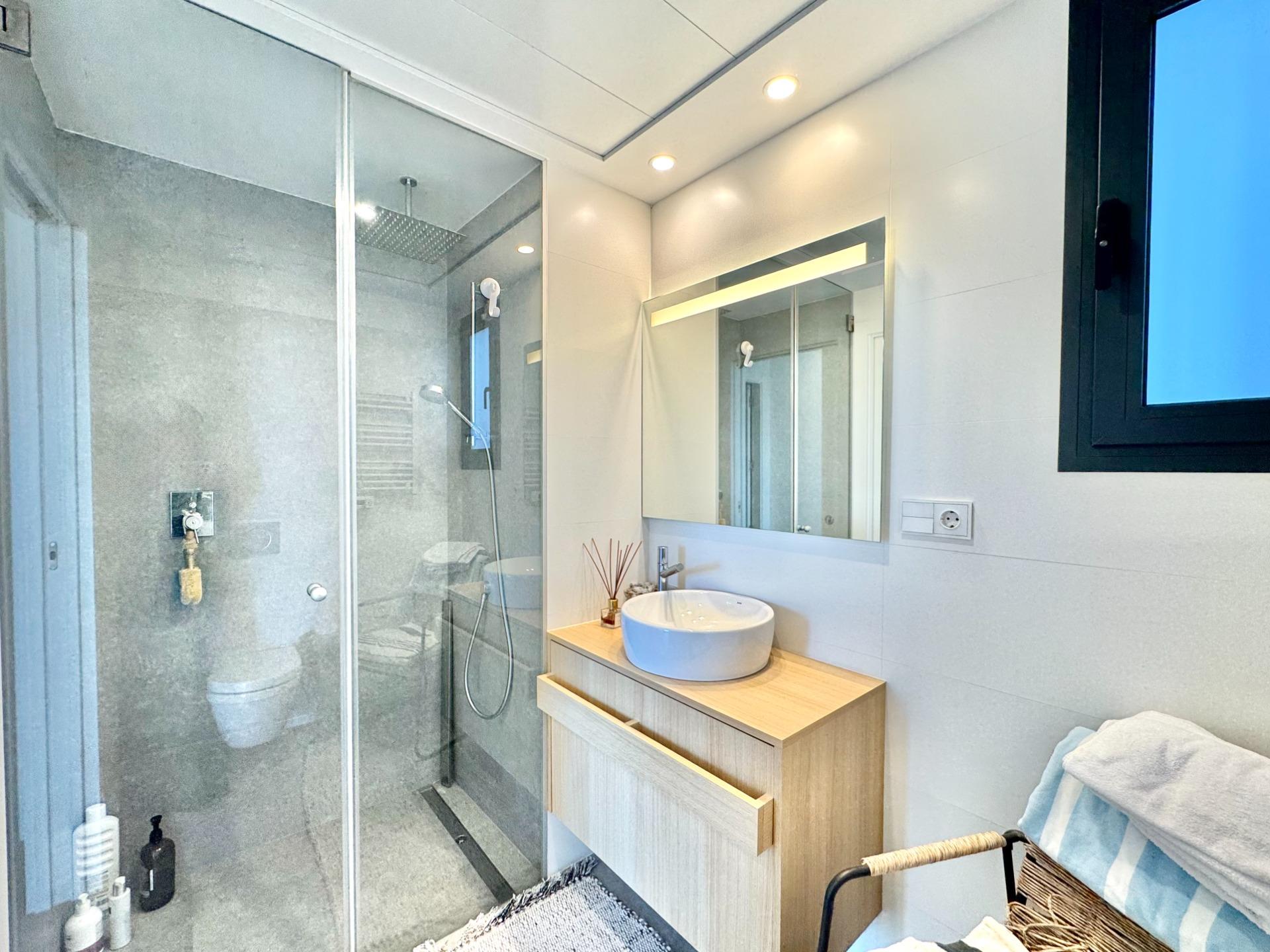Kitchen in apartment for sale in Orihuela