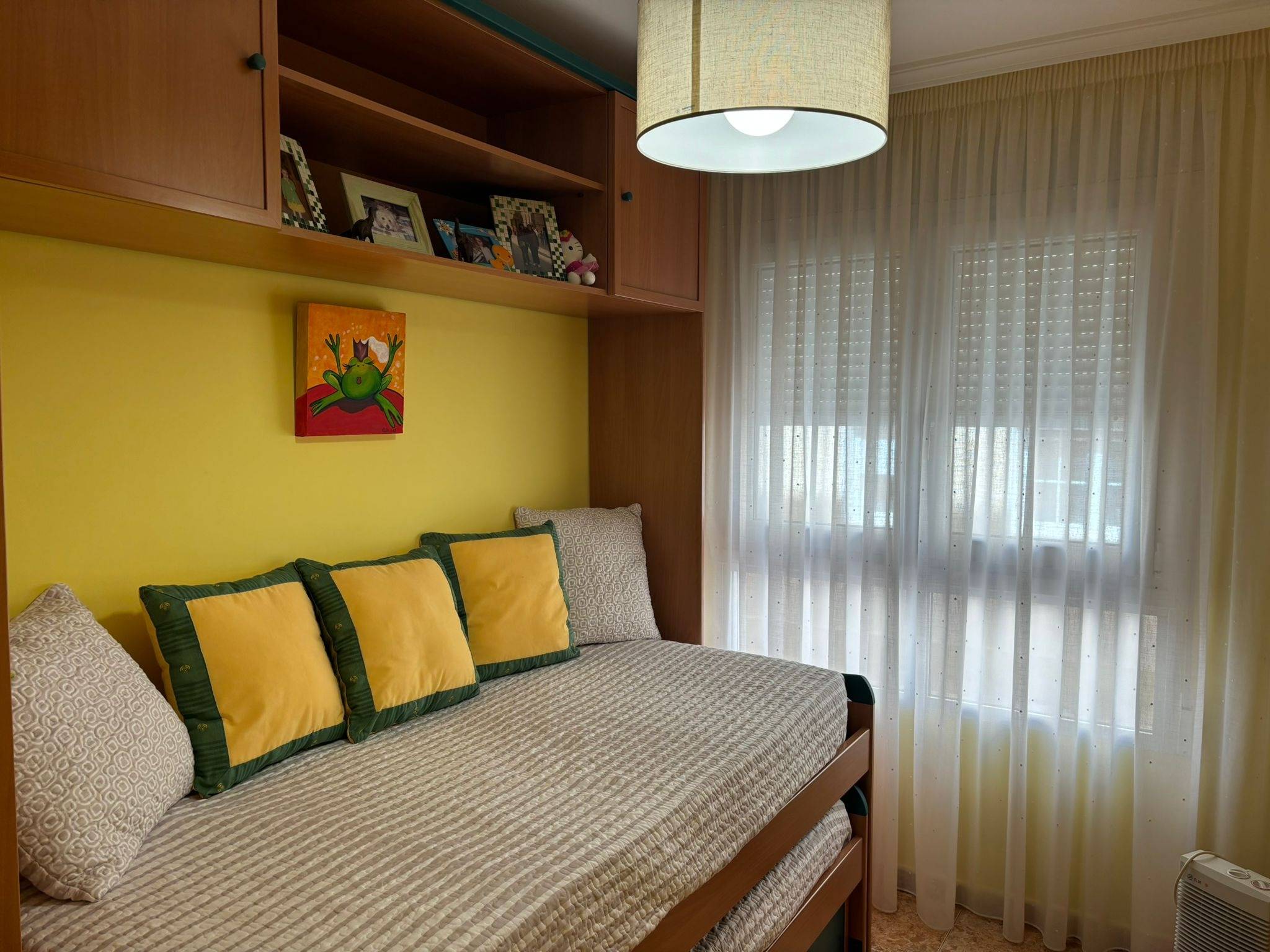 Master bedroom in apartment for sale in Lo Pagan