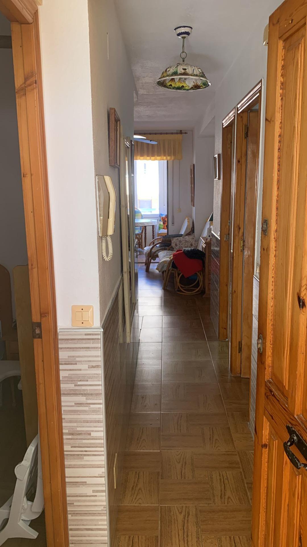 Bedroom in apartment for sale in Torrevieja