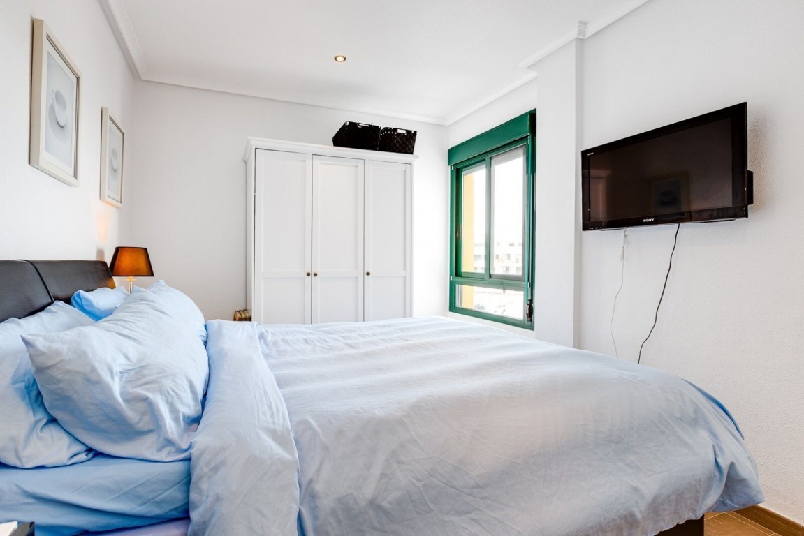 Garden in penthouse for sale in Lomas De Campoamor