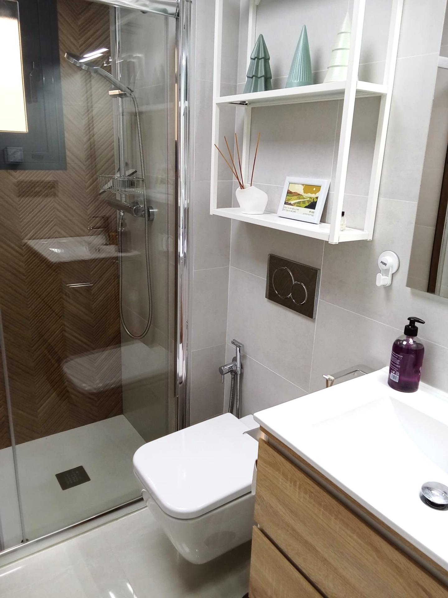 Pool area in apartment for sale in Torrevieja
