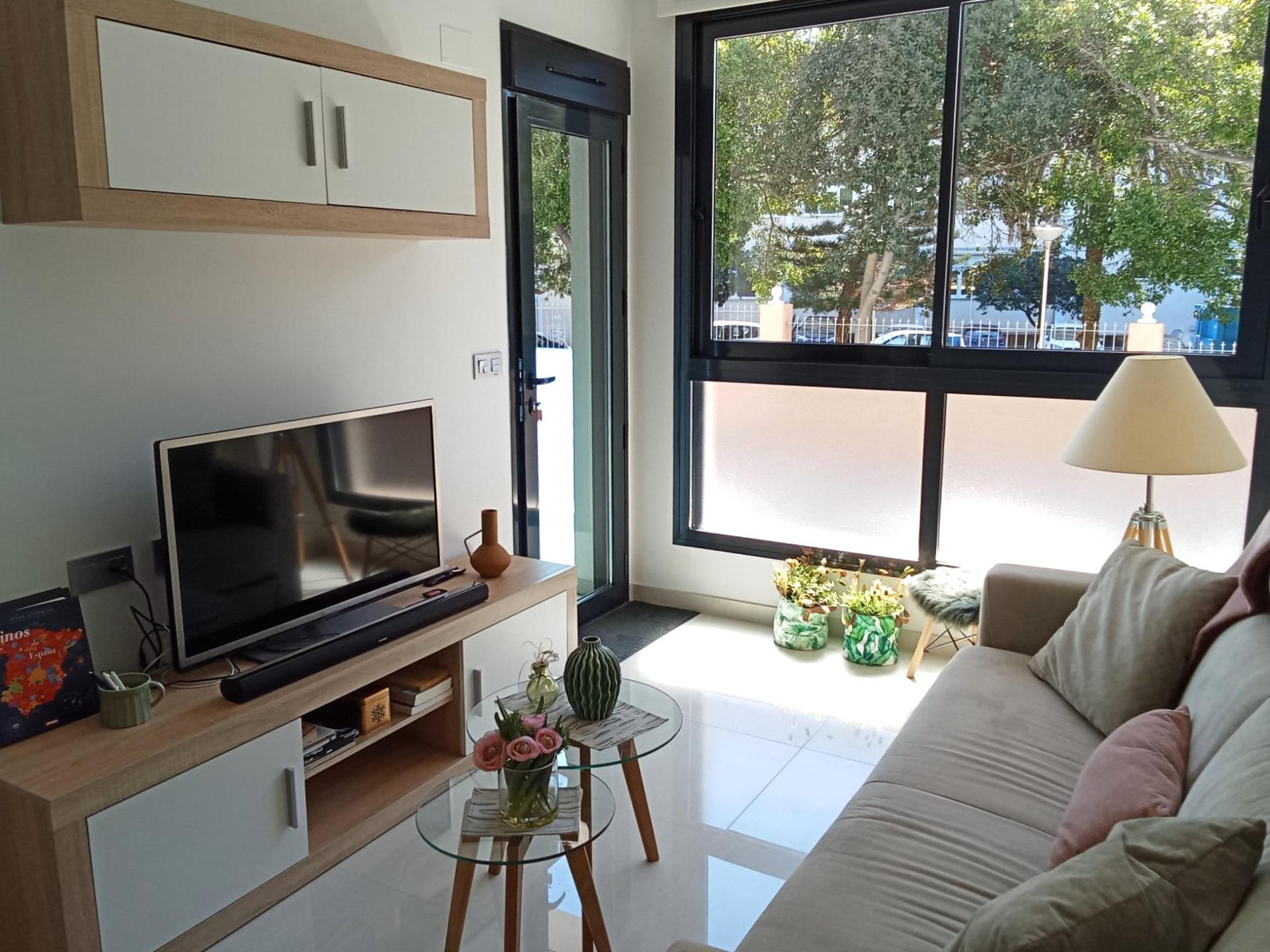 Terrace in apartment for sale in Torrevieja